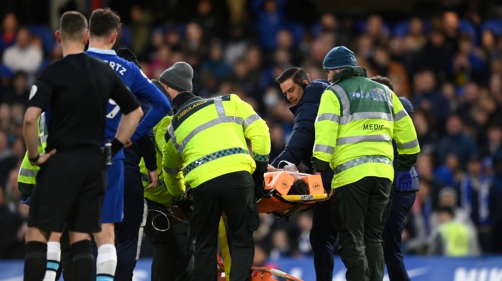 Chelsea's Azpilicueta Discharged From Hospital After Concuss