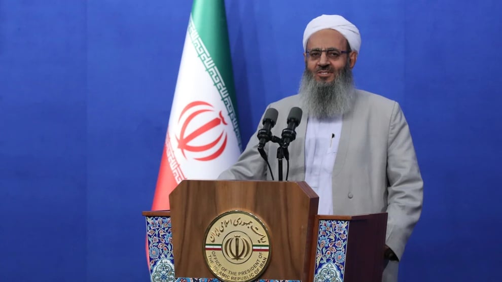 Sunni Leader Calls For Update On Iran’s Constitution