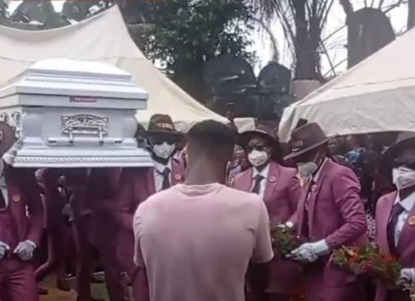Gospel Singer Osinachi Nwachukwu Buried In Abia