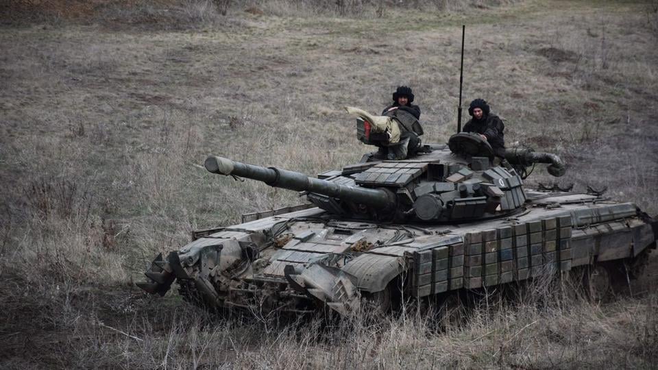 US Military Equipment Arrives Ukraine Amidst Tension By Russ