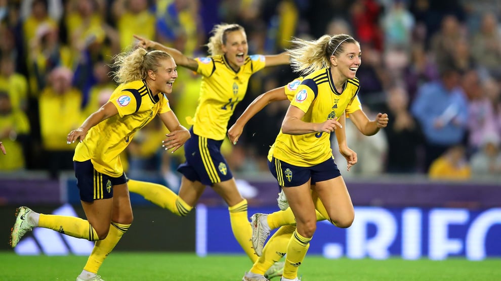 Women's Euro 2022: Sembrant's Late Goal Clinches Win For Swe