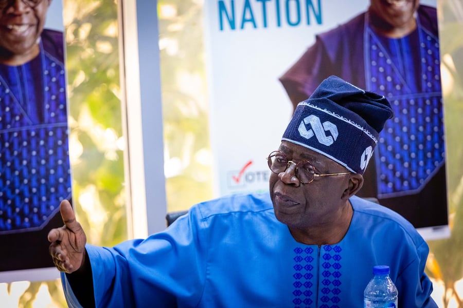 VIDEO: Bus Conveying Snacks For Tinubu Supporters Vandalized