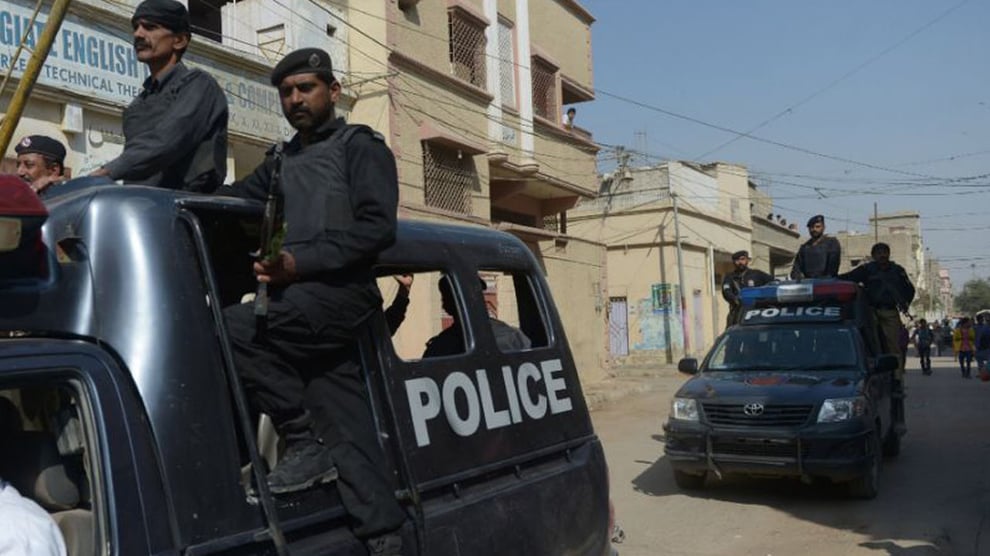 Pakistan Court Acquits Policemen In Murder Case