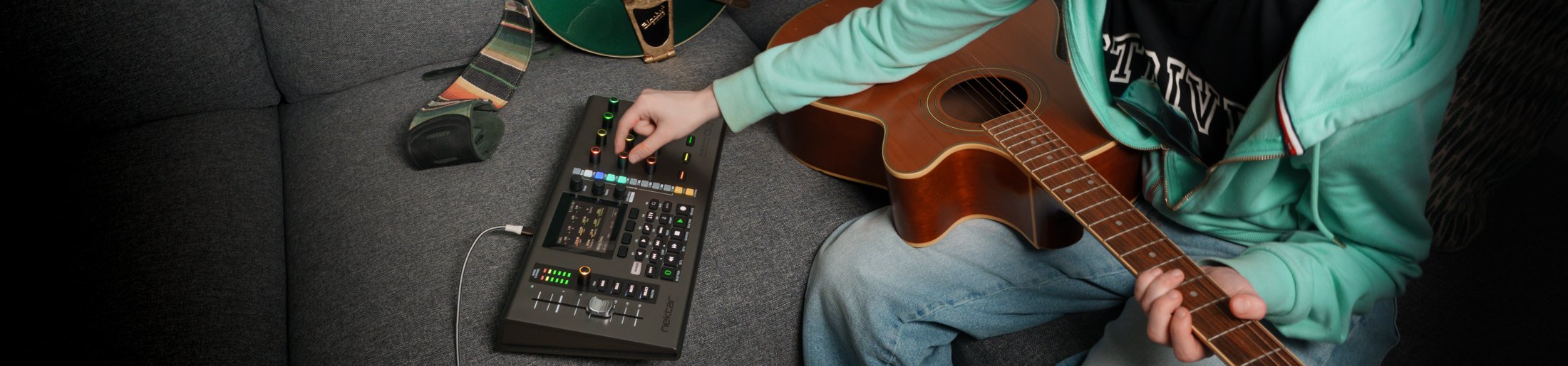 Panorama CS12 - Nektar DAW MIDI controller for 4 major DAWs