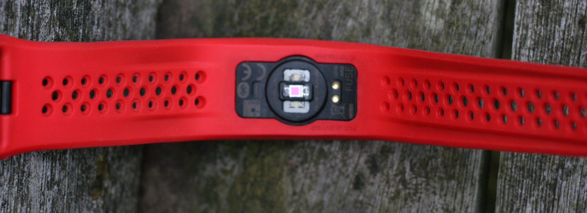 MIO Fuse Review - Optical Sensor