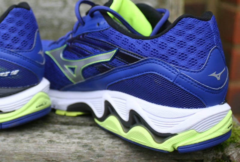 Mizuno Wave Inspire 12 - Rear