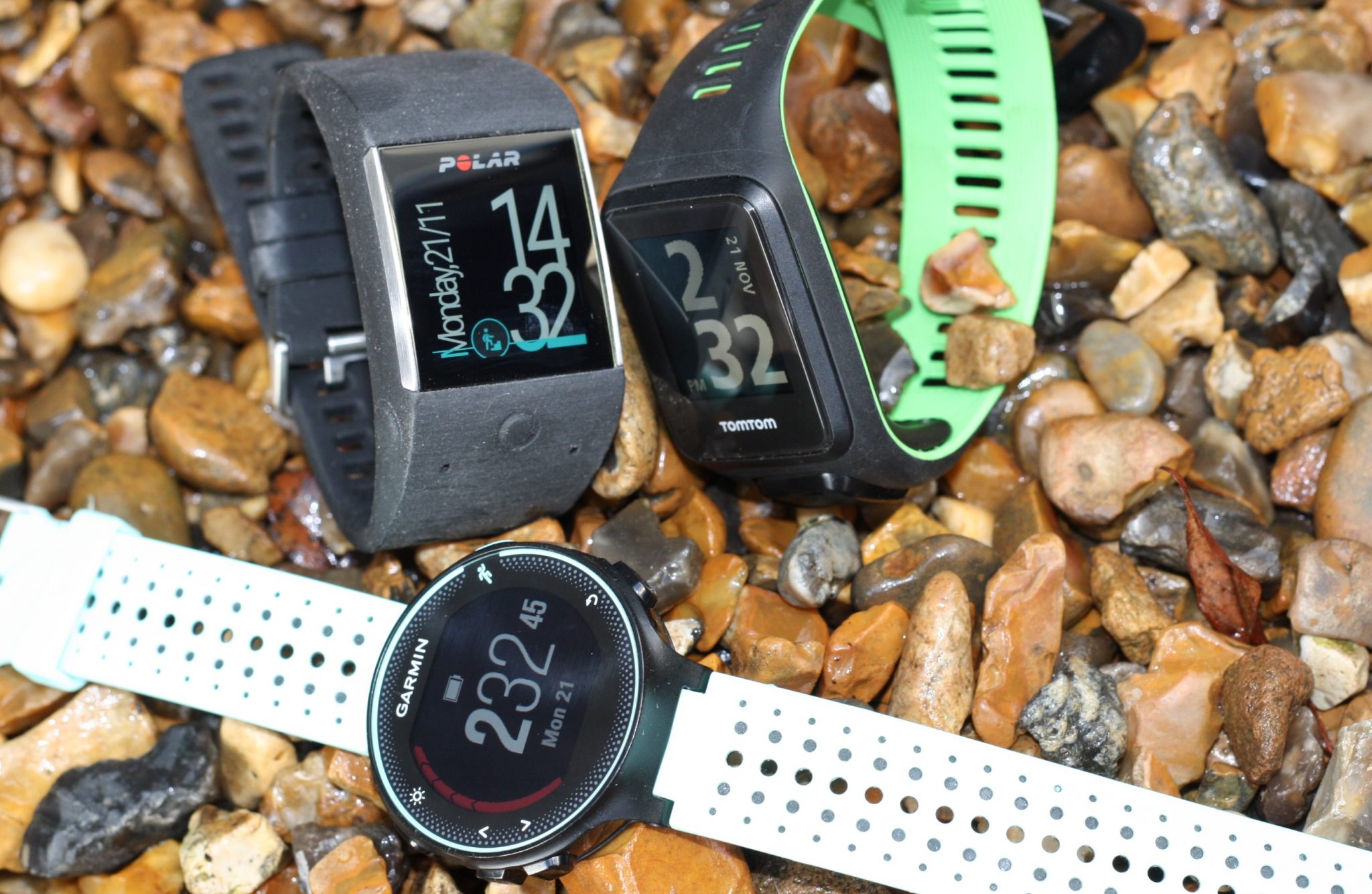 Polar M600 android Wear TomTom Runner 3 spark Garmin Forerunner 235 review