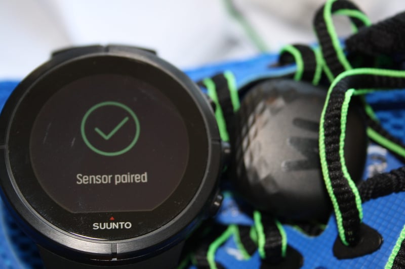 Milestone Pod Review Polar V800 suunto Spartan