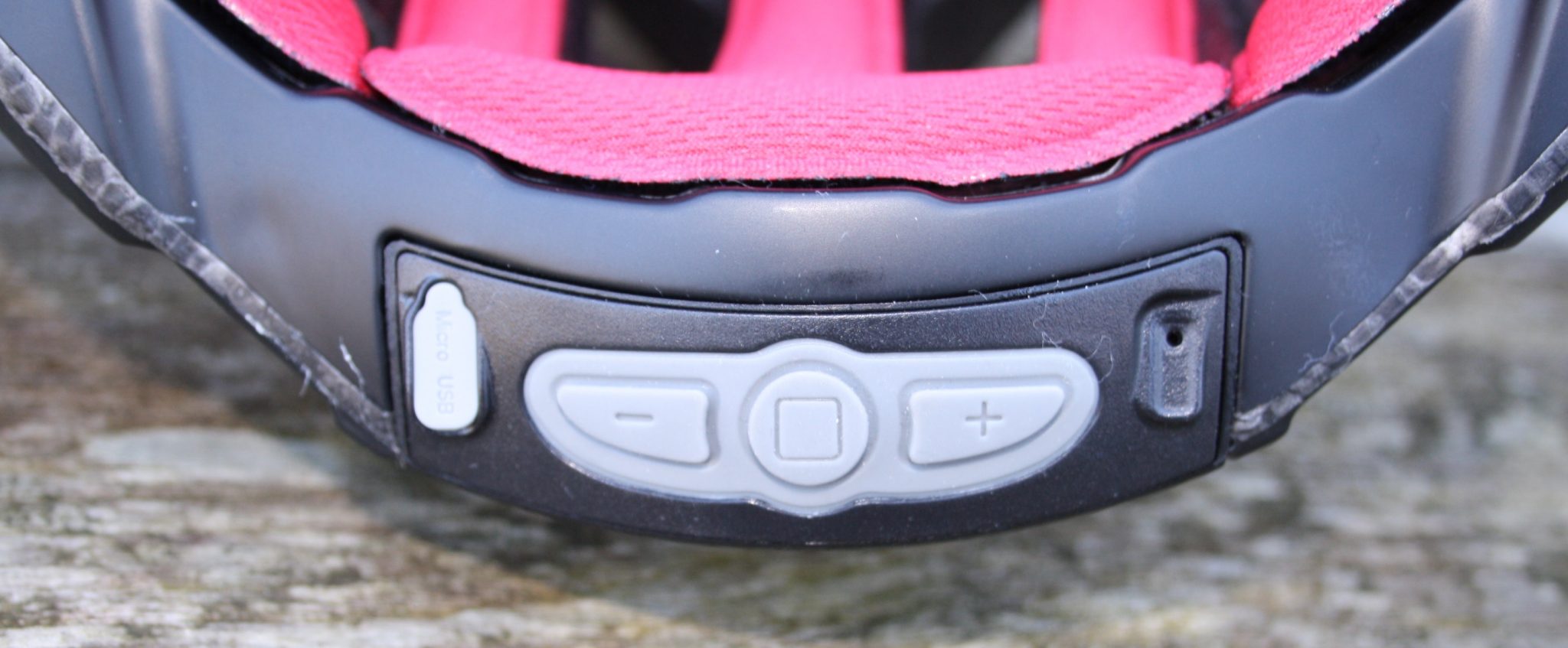 LIVALL Helmet Review – BH60SE Smart Helmet
