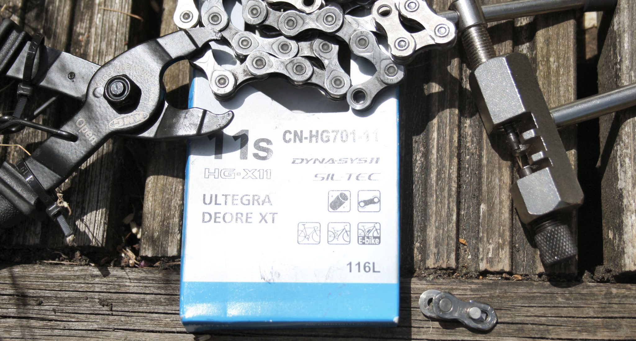 Shimano Ultegra 11 speed chain