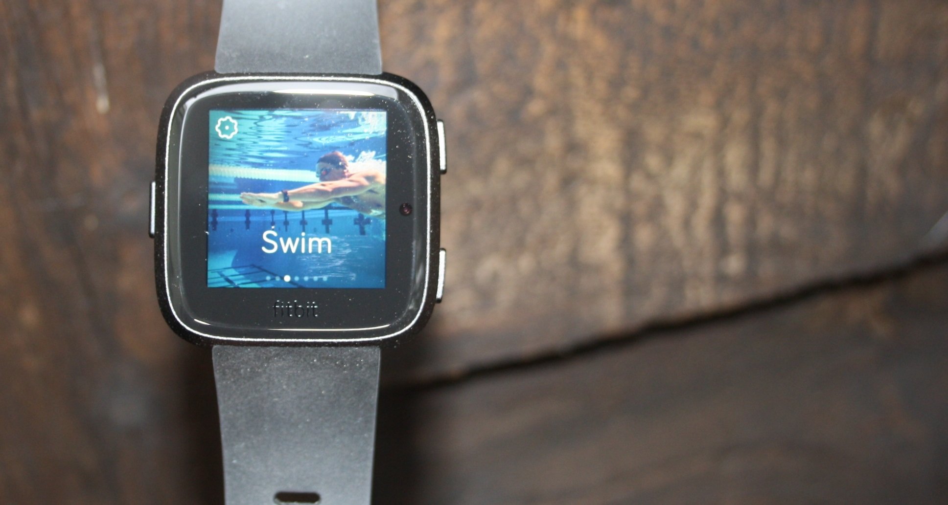 Firbit Versa review sports fitness watch