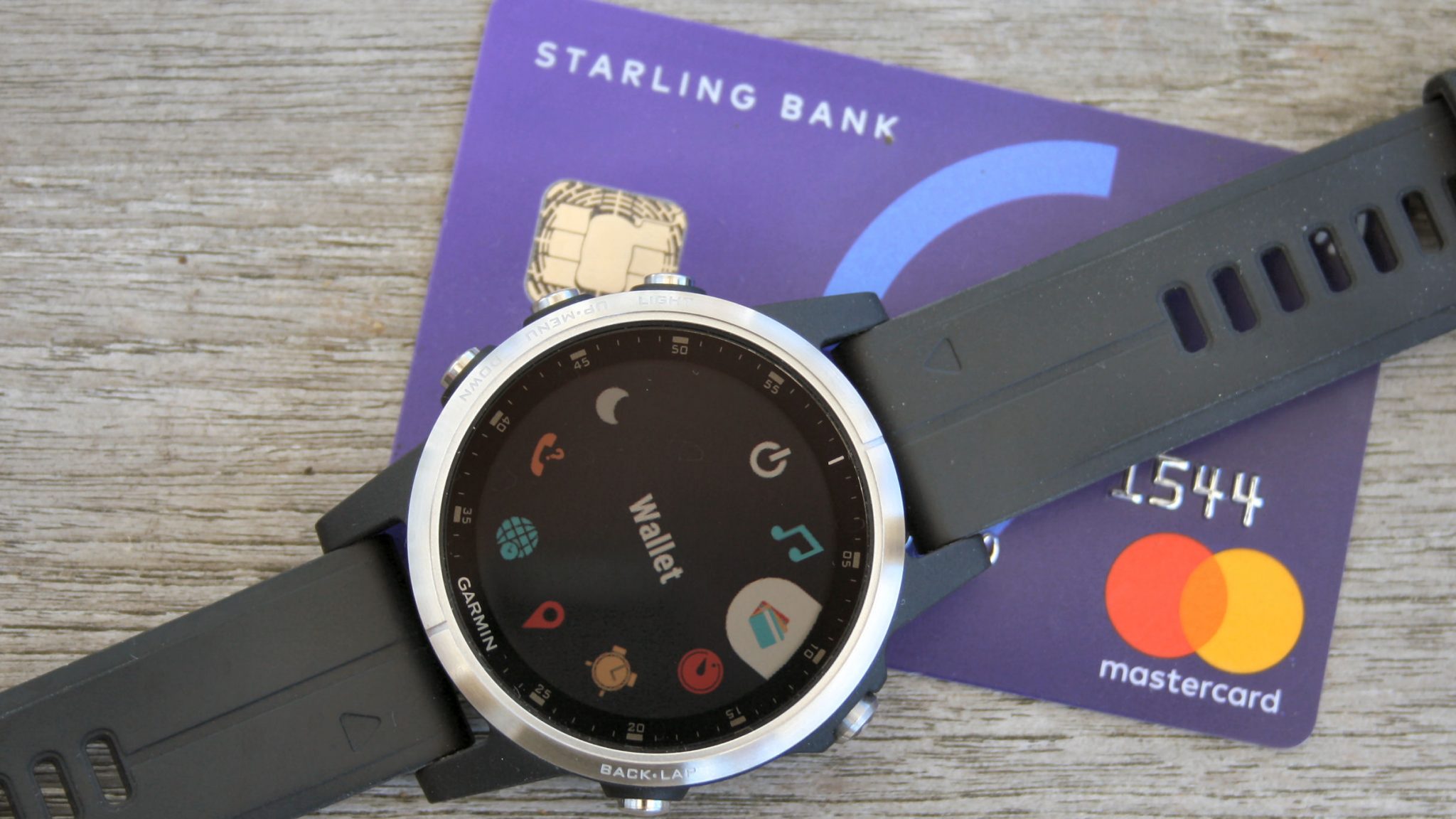 Garmin Fenix 5S Plus Review