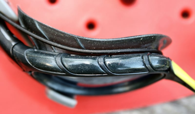 Instabeat Review Specs Swim smart goggles HUD