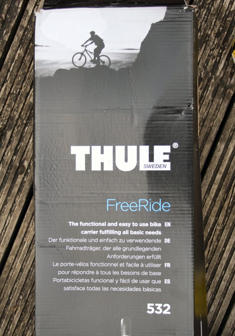 Thule FreeRide 532 roof bike rack profile view