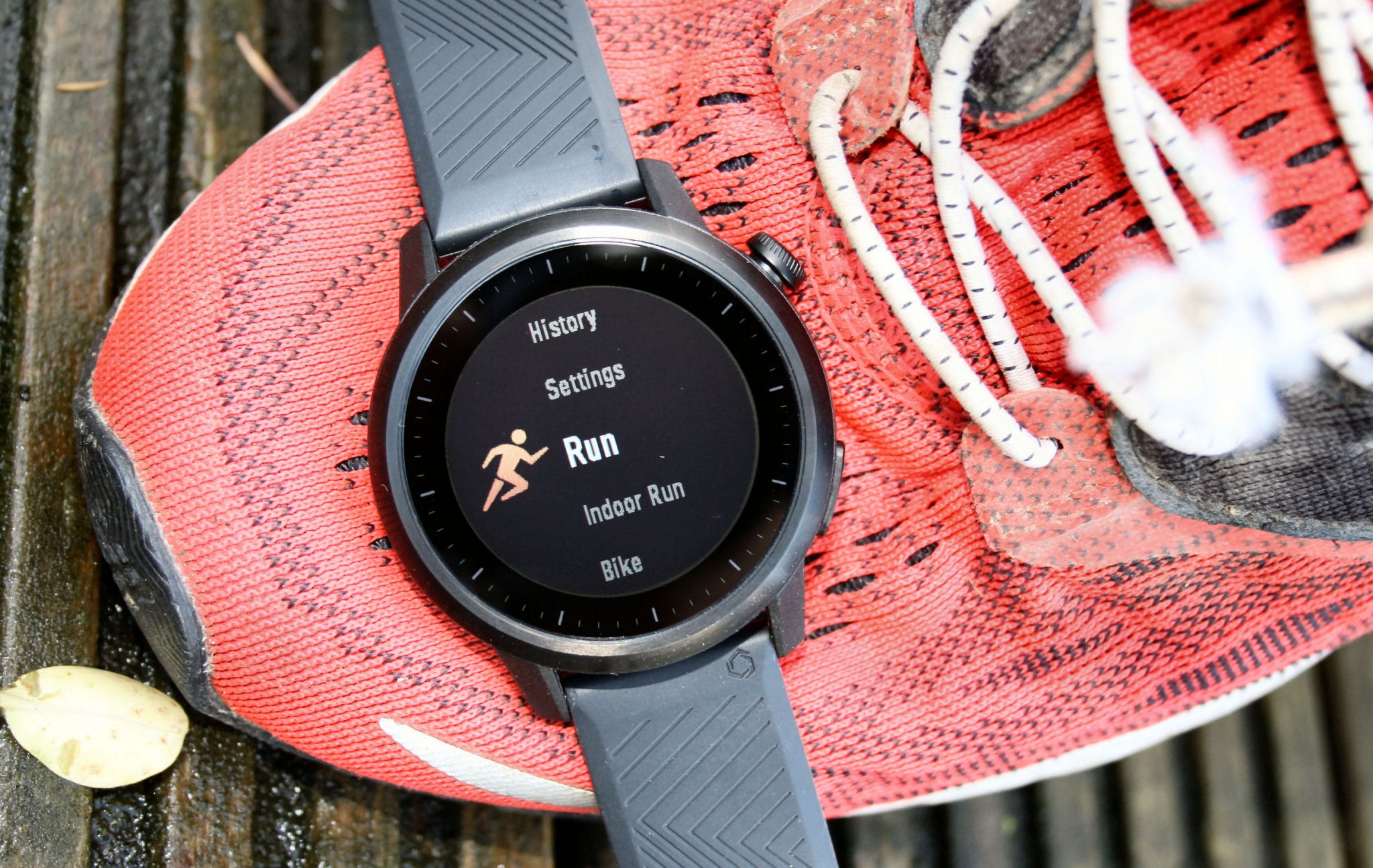 COROS APEX Review 42mm 46mm GPS Running Triathlon Multisport Watch