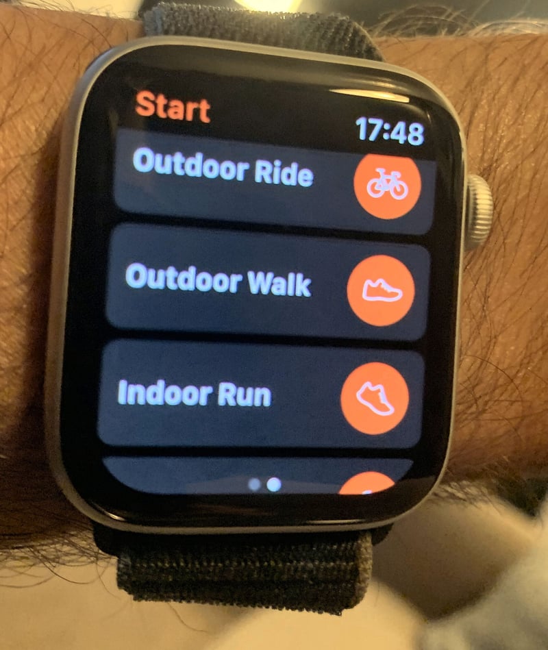 STRAVA app | Apple Watch Series 6
