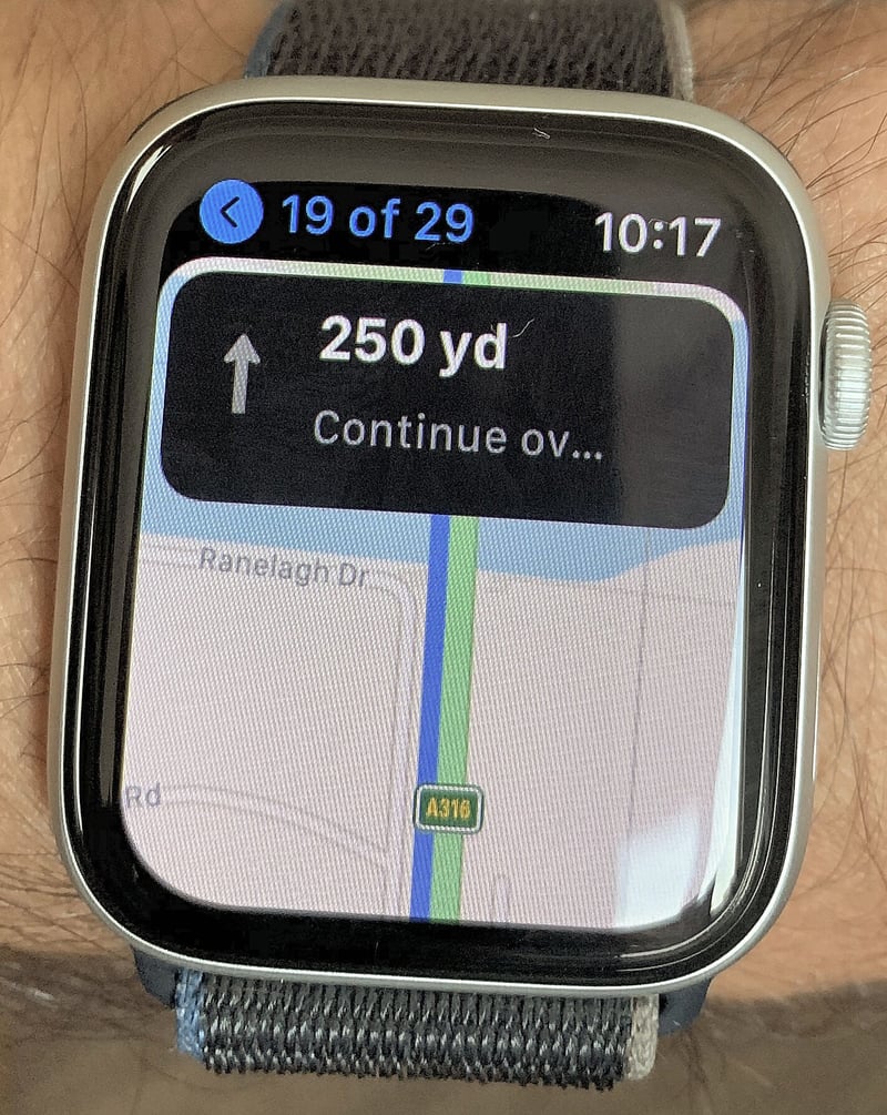 STRAVA app | Apple Watch Series 6
