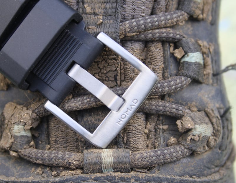 Apple Watch 6 SE 3 Compass Altimeter Barometer Routes best outdoor rugged Strap weather complication