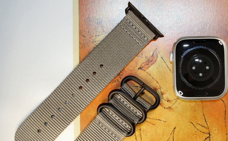 Best Apple Watch SPORT Bands straps in UK for working out