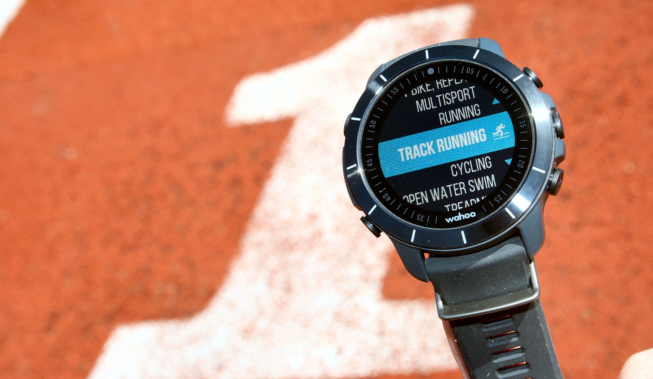 Wahoo Rival Gets Track Running Mode: Hands-On Test & Thoughts