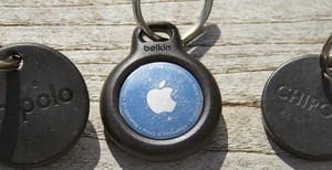 Apple AirTag plus Belkin holder, they do scratch