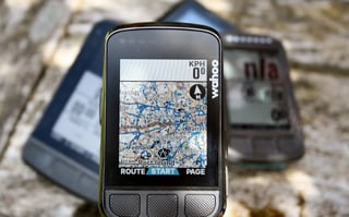 Wahoo Bolt colour map screen segments with rival Review - 2021's new ELEMNT, V2 buyers