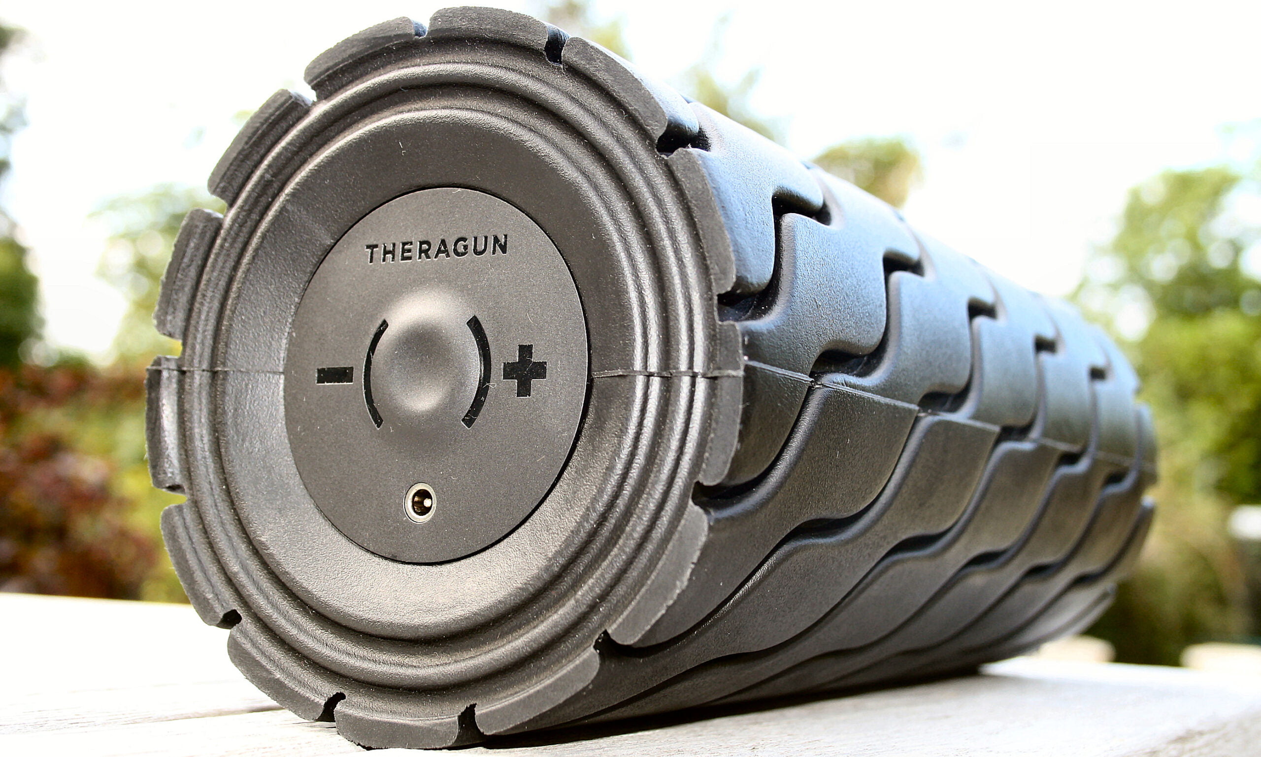 Theragun Wave Roller Review - Therabody's Smart Foam Roller
