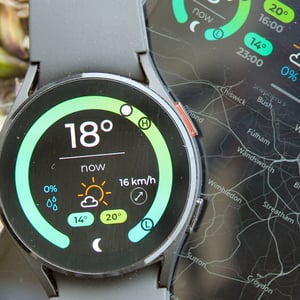 Samsung Galaxy Watch 4 weather watch4 review