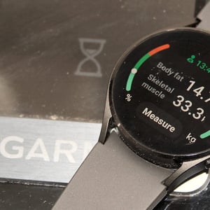 Samsung Galaxy Watch 4 body composition watch4 review