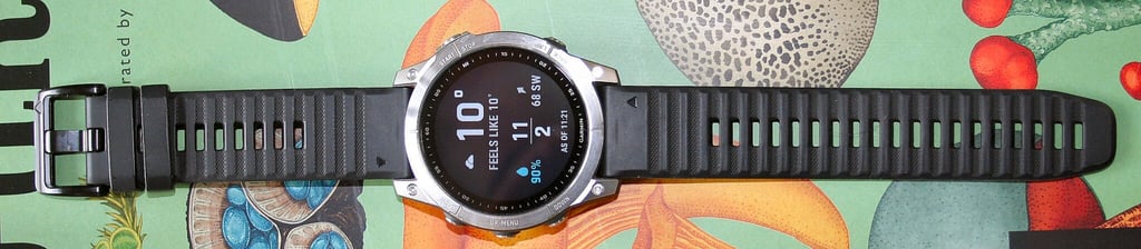 Garmin Fenix 7 top view