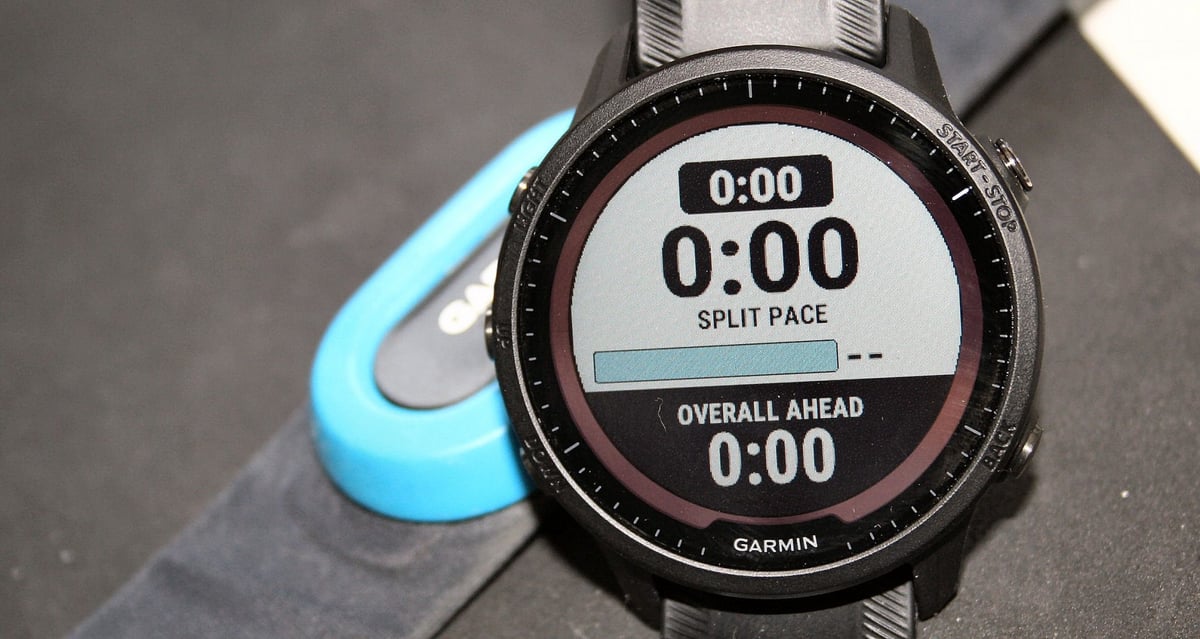 Garmin PacePro strategy view showing split target pace, current pace, and ahead/behind gap during an outdoor run