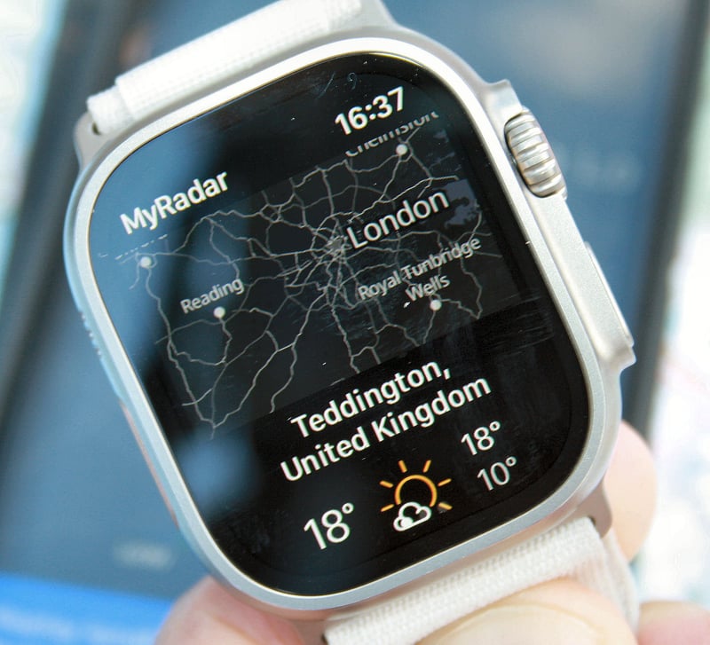 Apple Watch Ultra MYRADAR app