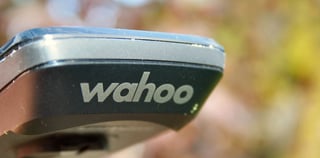 new Wahoo Elemnt Roam 2 front hero view review