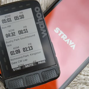 new Wahoo elemnt roam 2 review strava live segments