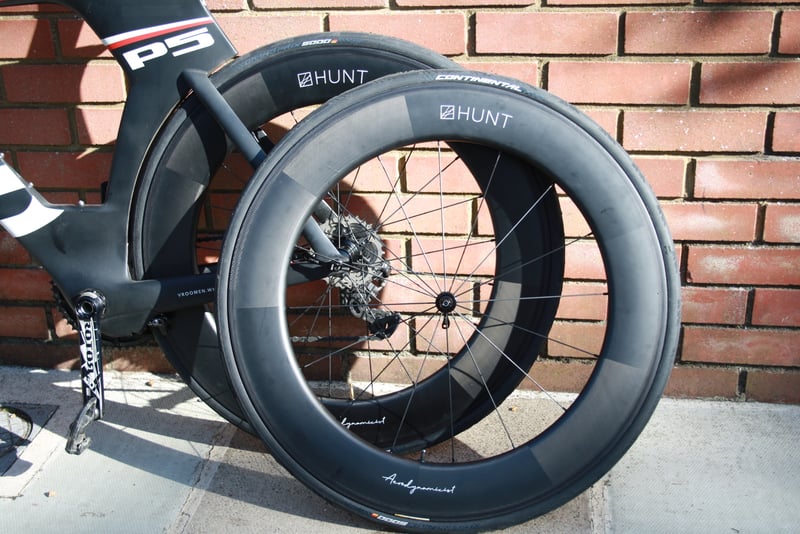 HUNT 82 Carbon Aerodynamicist