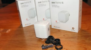 eve thermo box and contents