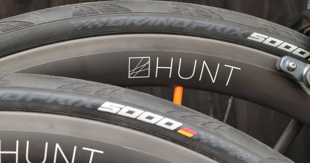 HUNT 36 UD Carbon Spoke Wheelset (8)