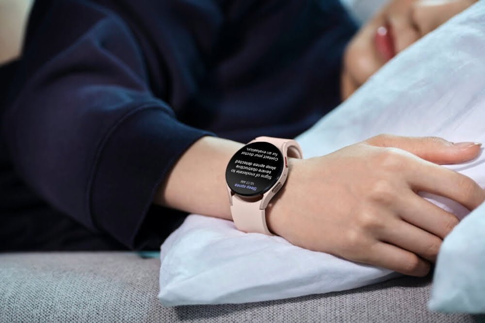 First Time Ever !!!!! Sleep Apnea Feature On Samsung Galaxy Watch - Apple & Garmin Soon?