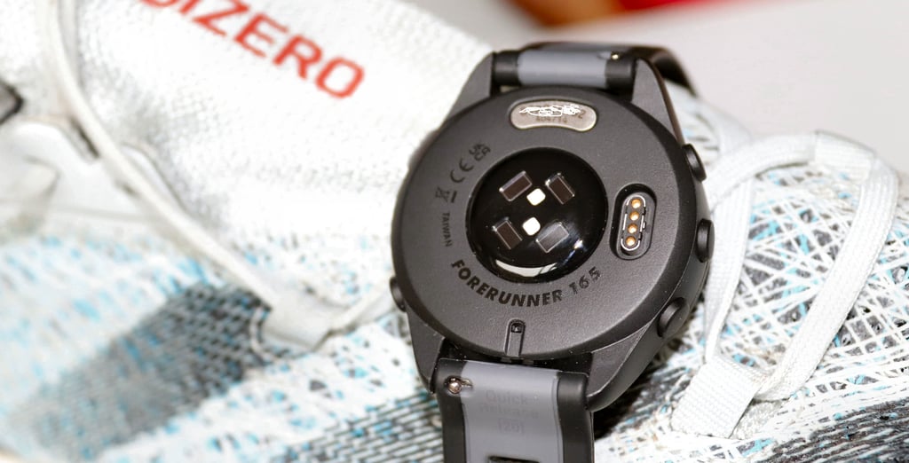 Garmin Forerunner 165 Elevate Gen4 optical hr hrm