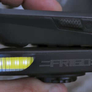 Roam 2 - Wont work without HIGHER wahoo adapter, also roam looks short and too far back on the light