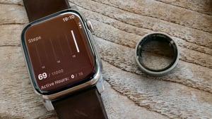Ultrahuman Ring Air with watch OS app