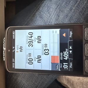 Wahoo ELEMNT ACE - temporary countdown tray at bottom