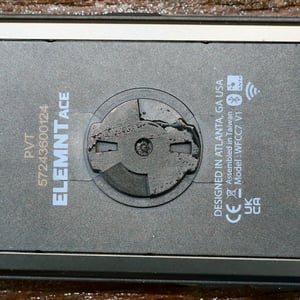 Wahoo ELEMNT Ace underside View with twist mount lugs