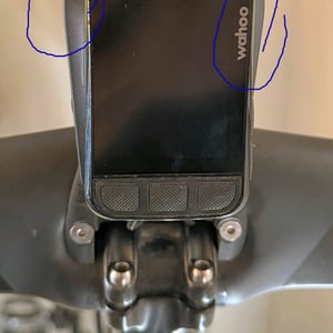 Ravemen FR300 top view with Bolt 2