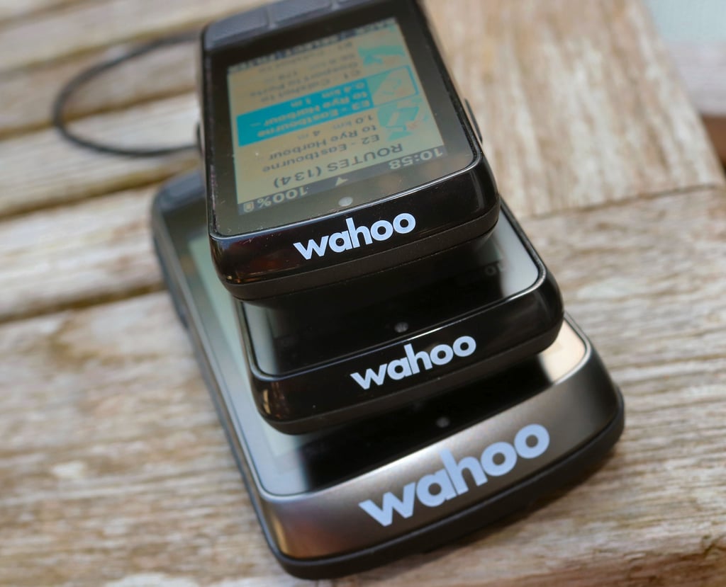 Wahoo elemnt bolt 3 vs. roam 3