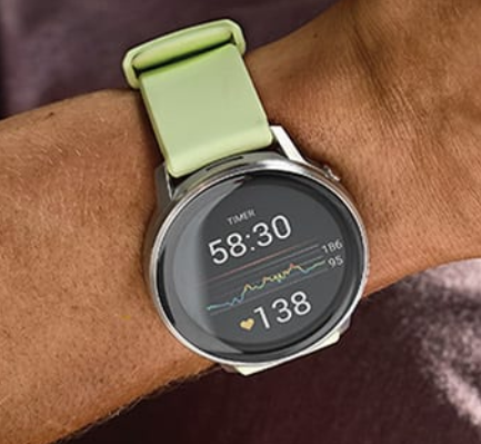 garmin venu 4 heart rate training metric shown live and with a HR chart