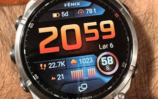 Garmin Fenix 8 Pro microled