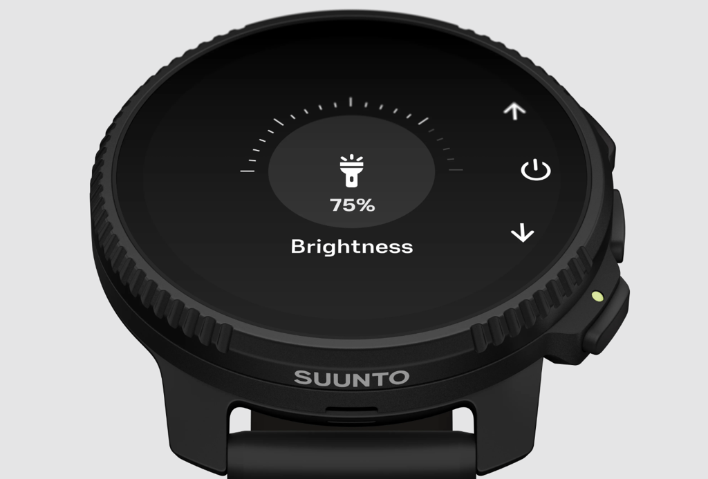 suunto vertical 2 using led flashlight in action changing brightness of white led