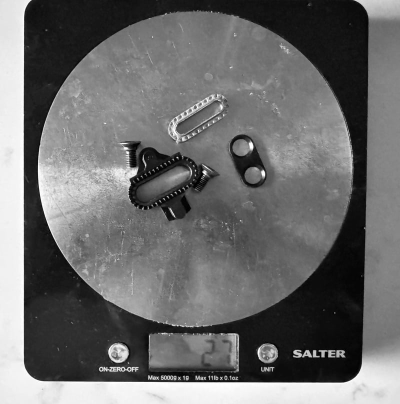 Shimano CL-MT001 Cleat weigh in on scale
