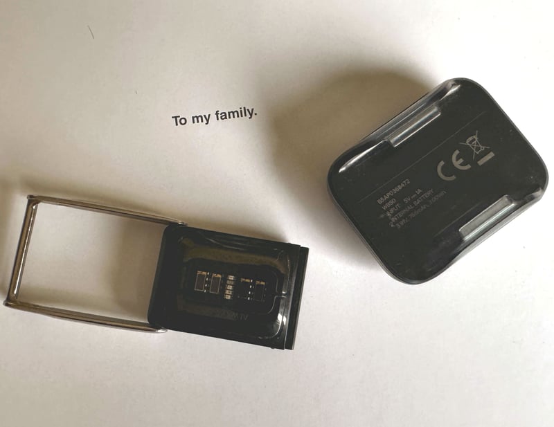 whoop 50 mg and charging puck inner